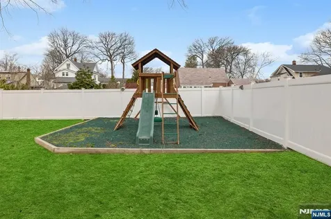 65 Clinton Park Drive Bergenfield NJ 07621