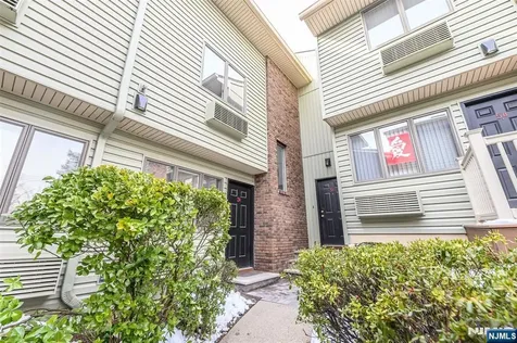 1-15 Coles Avenue Hackensack NJ 07601