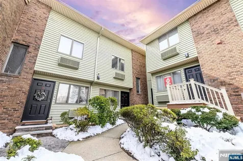 1-15 Coles Avenue Hackensack NJ 07601