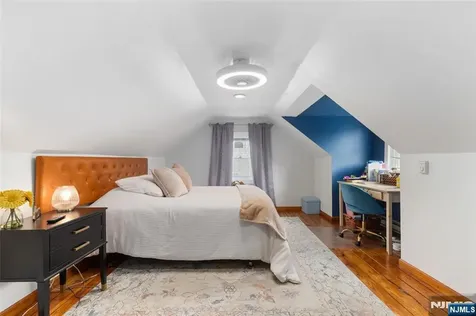 61 Highland Avenue Bergenfield NJ 07621