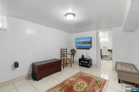61 Highland Avenue Bergenfield NJ 07621