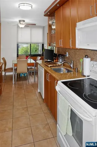 200 Winston Drive Cliffside Park NJ 07010