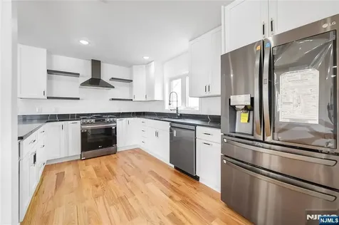270 Lafayette Avenue Lyndhurst NJ 07071