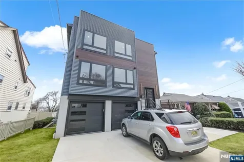 270 Lafayette Avenue Lyndhurst NJ 07071