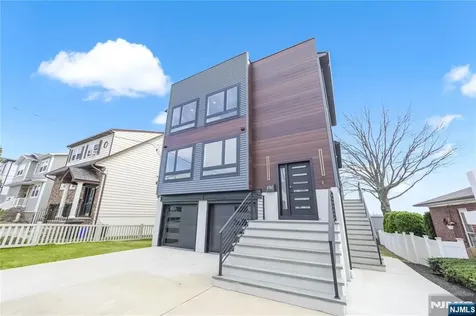 270 Lafayette Avenue Lyndhurst NJ 07071