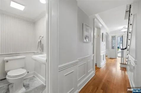 37 Oak Street Tenafly NJ 07670