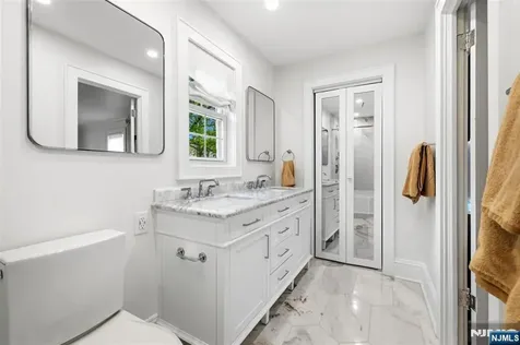 37 Oak Street Tenafly NJ 07670