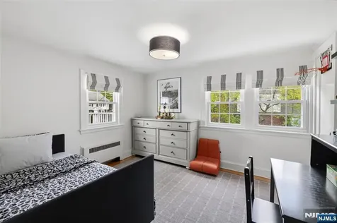 37 Oak Street Tenafly NJ 07670