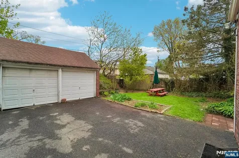 122 Holland Road South Orange Village NJ 07079