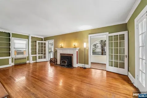 122 Holland Road South Orange Village NJ 07079