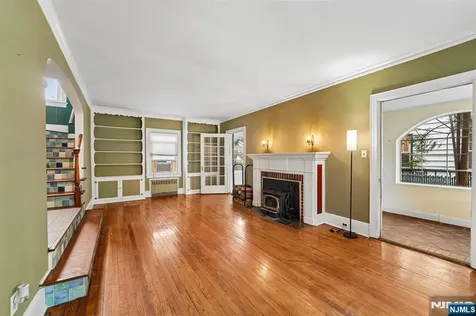 122 Holland Road South Orange Village NJ 07079