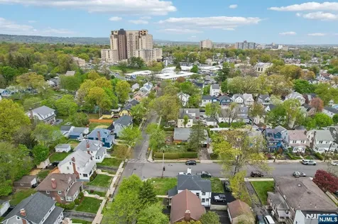122 Holland Road South Orange Village NJ 07079