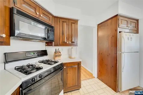 137 Lincoln Place Waldwick NJ 07463