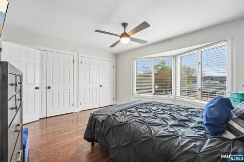 2451 Leighton Fort Lee NJ 07024