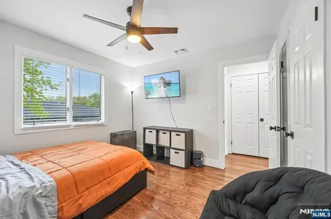 2451 Leighton Fort Lee NJ 07024