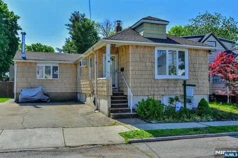 247 Grove Street Lodi NJ 07644