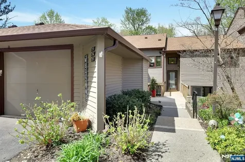 257 Mountain View Drive Mahwah NJ 07430