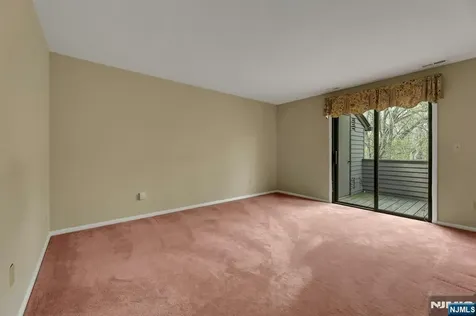 257 Mountain View Drive Mahwah NJ 07430
