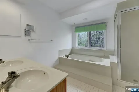 257 Mountain View Drive Mahwah NJ 07430
