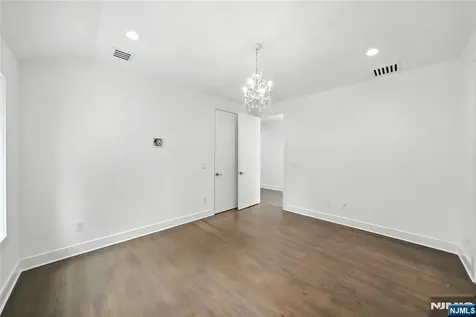 44 Floral Terrace Tenafly NJ 07670
