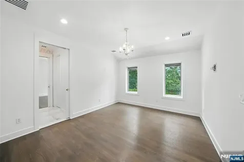 44 Floral Terrace Tenafly NJ 07670