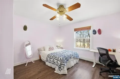 91 Forest Street Closter NJ 07624