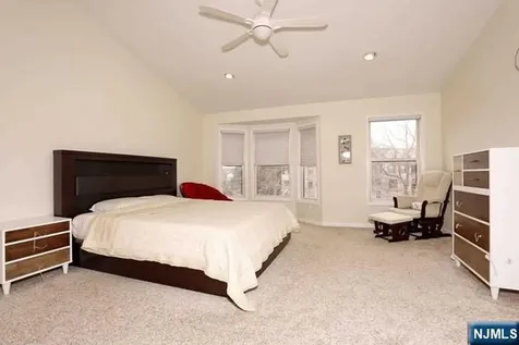 469 Hartford Drive Nutley NJ 07110