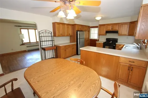 71 Dawn Avenue North Haledon NJ 07508