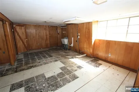 71 Dawn Avenue North Haledon NJ 07508