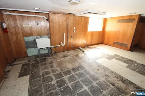 71 Dawn Avenue North Haledon NJ 07508