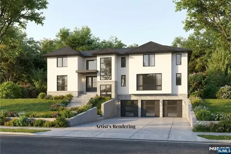 308 Haywood Drive Paramus NJ 07652