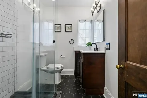 379 Highland Avenue Montclair NJ 07043