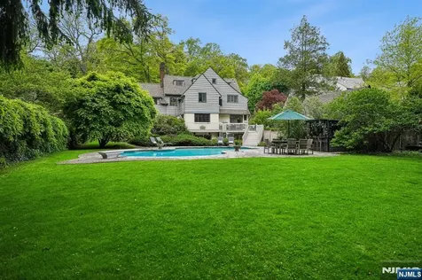 379 Highland Avenue Montclair NJ 07043