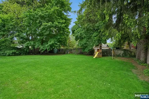 379 Highland Avenue Montclair NJ 07043