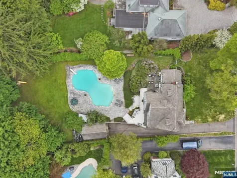 379 Highland Avenue Montclair NJ 07043