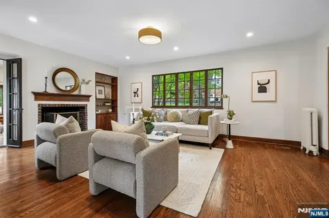 379 Highland Avenue Montclair NJ 07043