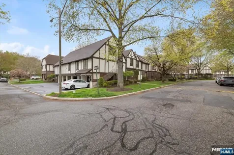 502 Piermont Avenue River Vale NJ 07675