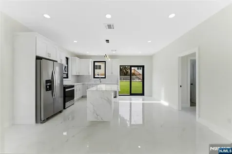 703 3rd Street Secaucus NJ 07094
