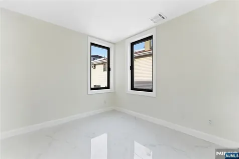 703 3rd Street Secaucus NJ 07094