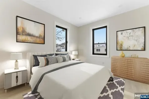 703 3rd Street Secaucus NJ 07094