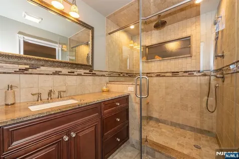 89-91 Chatham Avenue Paterson NJ 07502