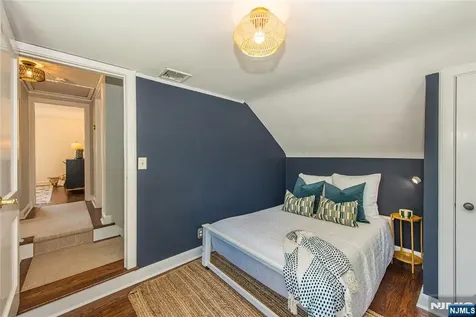 16 Haines Drive Bloomfield NJ 07003