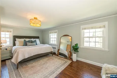 16 Haines Drive Bloomfield NJ 07003