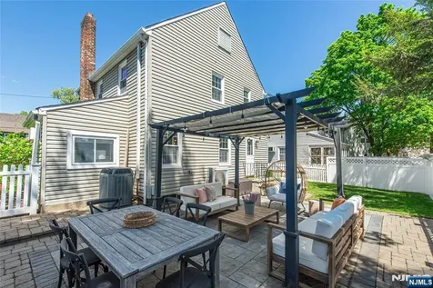 16 Haines Drive Bloomfield NJ 07003