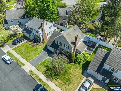 16 Haines Drive Bloomfield NJ 07003