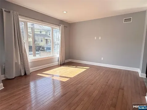 396 Washington Avenue Hackensack NJ 07601