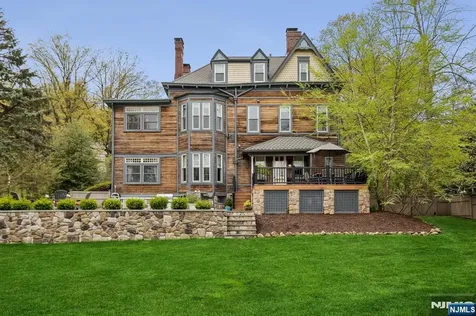 335 Upper Mountain Avenue Montclair NJ 07043