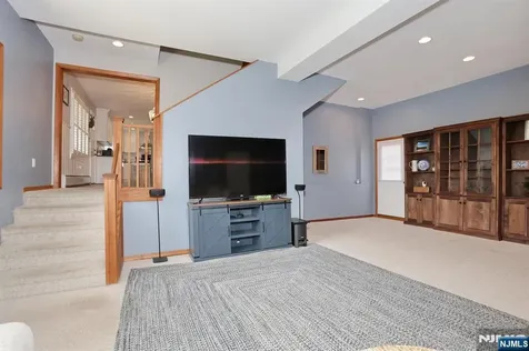 10 Hillside Road Ringwood NJ 07456