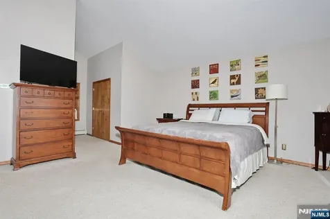 10 Hillside Road Ringwood NJ 07456