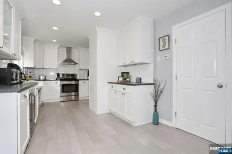 10 Hillside Road Ringwood NJ 07456